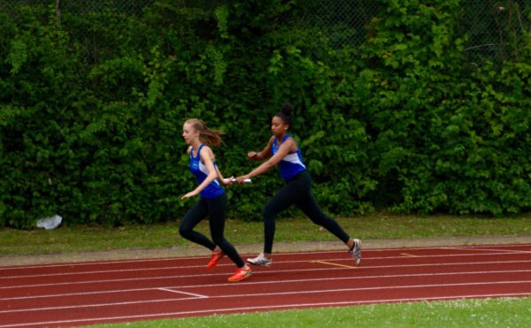 Staffel 4 x 100 m WU16