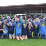 WU12 und WU14 mit Trainerinnen