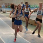 3 x 100 m Staffel, 1. Wechsel Sarah auf Nina